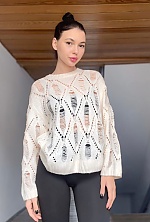 Ukrainian mail order bride Alina from Kyiv with black hair and brown eye color - image 5