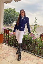 Ukrainian mail order bride Victoria from Mexico City with brunette hair and green eye color - image 23