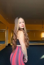 Ukrainian mail order bride Yuliia from Odesa with light brown hair and grey eye color - image 2