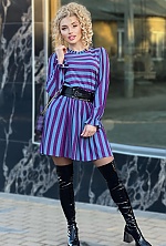 Ukrainian mail order bride Raisa from Bucharest with blonde hair and green eye color - image 16