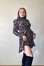 Ukrainian mail order bride Alena from Zaporizhzhya with black hair and green eye color - image 6