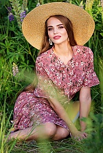 Ukrainian mail order bride Olekandra from New York with light brown hair and blue eye color - image 10