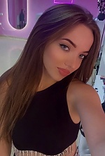 Ukrainian mail order bride Alona from Kyiv with light brown hair and green eye color - image 11