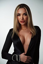 Ukrainian mail order bride Anhelina from Odesa with black hair and green eye color - image 9