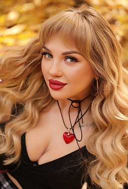 Yuliya, 35 y.o. from Kiyiv, Ukraine