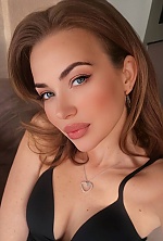 Ukrainian mail order bride Vironika from New York with blonde hair and grey eye color - image 4