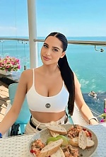 Ukrainian mail order bride Olena from Kyiv with brunette hair and green eye color - image 6