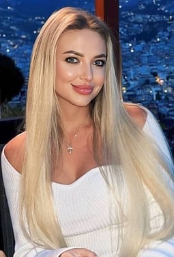 Katerina, 31 y.o. from Batumi, Georgia