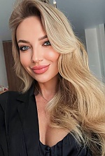 Ukrainian mail order bride Katerina from Batumi with blonde hair and green eye color - image 6