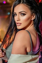 Ukrainian mail order bride Tatyana from Belgrade with black hair and brown eye color - image 3