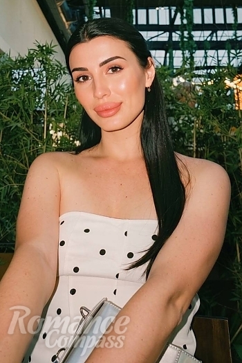 Ukrainian mail order bride Anastasiia from Kyiv with brunette hair and brown eye color - image 1