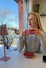 Ukrainian mail order bride Karina from Chicago with blonde hair and blue eye color - image 5