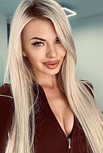 Ukrainian mail order bride Tatyana from Ivano-Frankivsk with blonde hair and green eye color - image 3