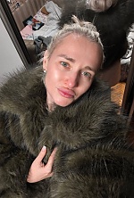 Ukrainian mail order bride Darina from Kyiv with blonde hair and green eye color - image 10