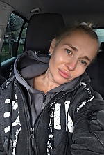 Ukrainian mail order bride Darina from Kyiv with blonde hair and green eye color - image 7