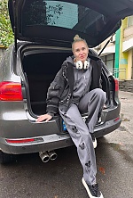 Ukrainian mail order bride Darina from Kyiv with blonde hair and green eye color - image 6