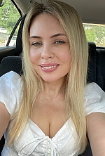 Ukrainian mail order bride Liudmyla from Kyiv with blonde hair and green eye color - image 2