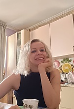 Ukrainian mail order bride Anna from Kyiv with blonde hair and blue eye color - image 2