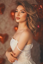 Ukrainian mail order bride Mariia from Mykolaiv with blonde hair and green eye color - image 10
