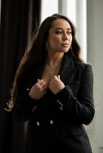 Ukrainian mail order bride Yana from Kiyiv with light brown hair and brown eye color - image 5