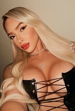 Caroline, 22 y.o. from Brasília, Brazil