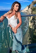 Ukrainian mail order bride Olena from Limassol with light brown hair and blue eye color - image 2