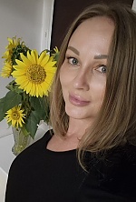 Ukrainian mail order bride Kristina from Kharkiv with light brown hair and grey eye color - image 2