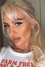 Ukrainian mail order bride Lilly from London with blonde hair and blue eye color - image 12