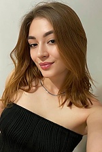 Ukrainian mail order bride Mariia from Odesa with brunette hair and brown eye color - image 4