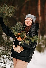 Ukrainian mail order bride Oksana from Zaporizhzhia with light brown hair and brown eye color - image 4