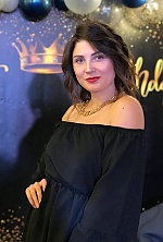 Ukrainian mail order bride Oksana from Zaporizhzhia with light brown hair and brown eye color - image 3