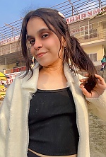 Ukrainian mail order bride Vishakha from Jagādhri with black hair and black eye color - image 7