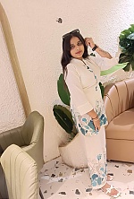 Ukrainian mail order bride Luxita from Ambāla with black hair and brown eye color - image 2