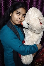 Ukrainian mail order bride Prachi from Shamli with black hair and brown eye color - image 4