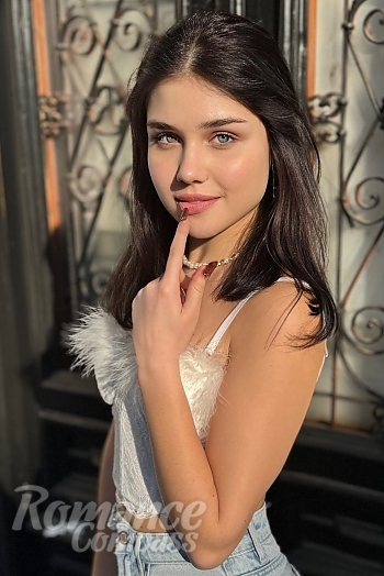 Ukrainian mail order bride Anastasiia from Ivano-Frankivsk with light brown hair and green eye color - image 1