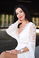 Ukrainian mail order bride Svetlana from Kharkiv with brunette hair and brown eye color - image 8