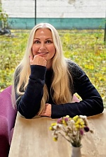 Ukrainian mail order bride Angela from Praha 11 with blonde hair and blue eye color - image 7