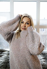 Ukrainian mail order bride Irina from Kharkiv with blonde hair and blue eye color - image 6