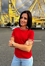 Ukrainian mail order bride Inna from Kryvyi Rih with light brown hair and brown eye color - image 2