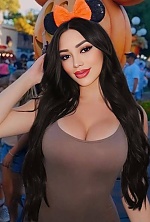 Ukrainian mail order bride Marly from Bogotá with black hair and brown eye color - image 3