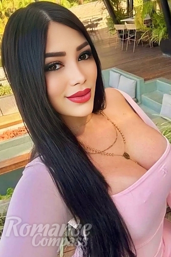 Ukrainian mail order bride Marly from Bogotá with black hair and brown eye color - image 1