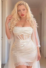 Ukrainian mail order bride Maria from Belgrade with blonde hair and green eye color - image 2