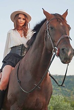 Ukrainian mail order bride Olga from Varna with brunette hair and brown eye color - image 7