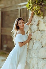 Ukrainian mail order bride Alina from Valencia with light brown hair and brown eye color - image 12