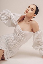 Ukrainian mail order bride Olena from Odesa with brunette hair and blue eye color - image 2