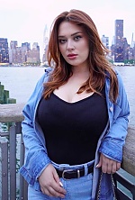 Ukrainian mail order bride Diana from New York with light brown hair and green eye color - image 14