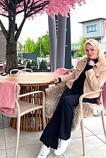 Ukrainian mail order bride Nadiia from Munich with blonde hair and green eye color - image 8