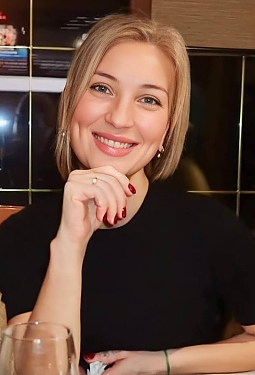 Yuliia, 47 y.o. from Dnipro, Ukraine