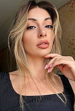 Ukrainian mail order bride Alina from Lviv with brunette hair and brown eye color - image 4