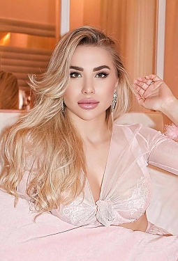 Oksana, 33 y.o. from New York, United States